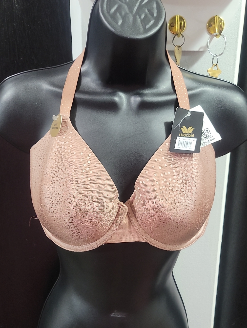 Wacoal Shimmer Halter Bra in Dusty Rose